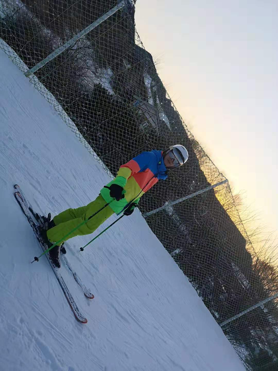 海牛团建滑雪