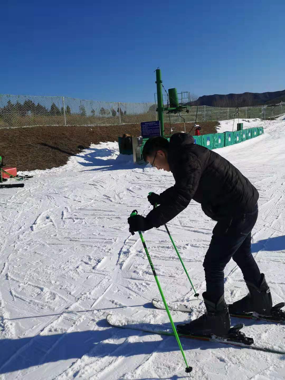 海牛团建滑雪